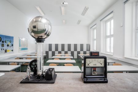 2020, Minimalistic – referenční zakázky společnosti Minimalistic, zabývající se výrobou interiérů, zadavatel: Minimalistic