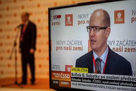 2013, sjezd ČSSD, DOV, multifunkční aula Gong – zadavatel: Hospodářské noviny