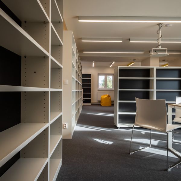 2020, Minimalistic – referenční zakázky společnosti Minimalistic, zabývající se výrobou interiérů, zadavatel: Minimalistic