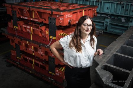 2019, Margita Rejchrtová – šéfka lisovny a nářaďovny firmy Tawesco, zadavatel: Hospodářské noviny