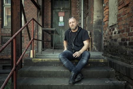 2018, Pavel Forman – malíř Pavel Forman ve svém ateliéru na Dole Michal v Ostravě, foceno pro Hospodářské noviny