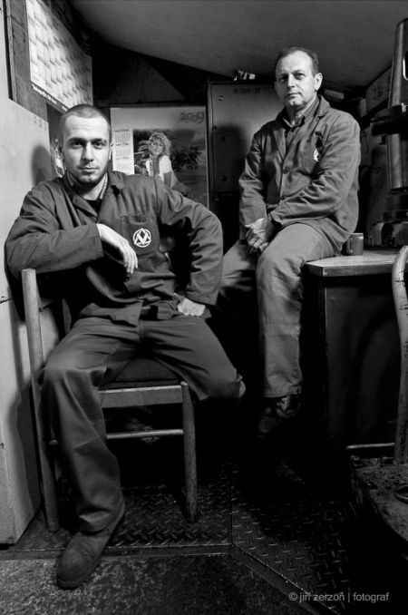 2009, Generace Vítkovic – portrét generačních rodin pracujících ve společnosti Vítkovice, volná tvorba