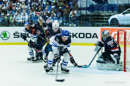 2015, MS v Ledním hokeji, Ostrava – zápas základní skupiny, USA vs. Finsko, zadavatel: Statutární město Ostrava