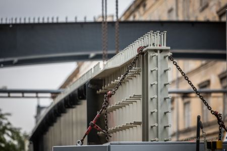 2019, Negrelliho viadukt – reportáž z pokládání mostovky na Negrelliho viadukt, zadavatel: Vítkovice Steel