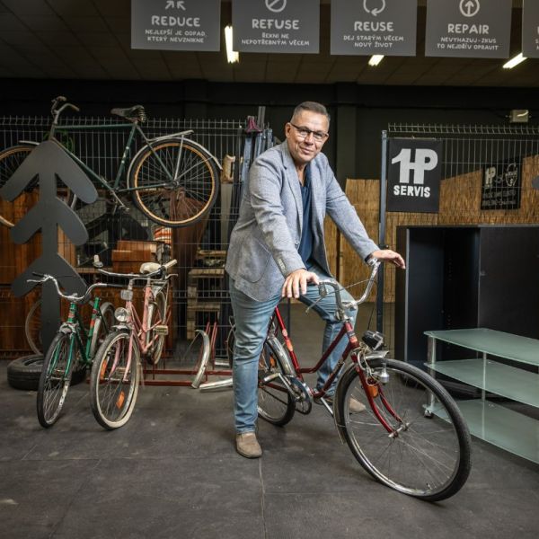 2022, OZO Reuse – portrét vedoucího Reuse centra v OZO Ostrava Aleš Staniczek, zadavatel: OZO Ostrava