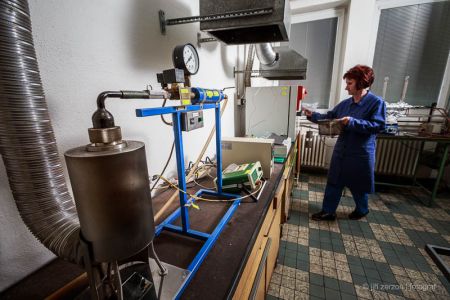 2014, VVUÚ – použití externích blesků, zadavatel: VVUÚ