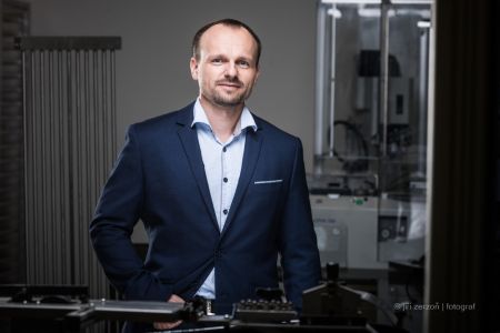 2019, KES – firemní focení managementu společnosti KES, zadavatel: KES